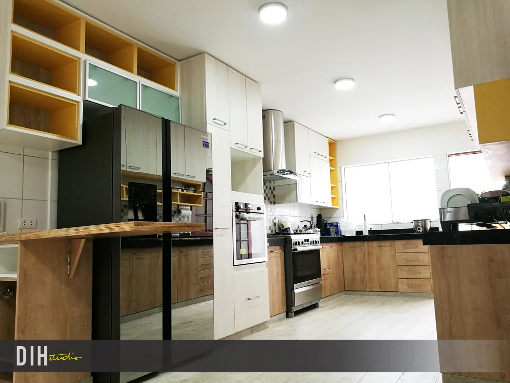 Cocina AndTej2 — proyecto de Cocinas de DIH Studio